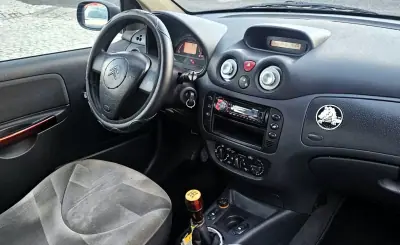 Citroën C2 2005 - 3999 EUR, 200000 km - AUTO.MOTO.pt - 200000km - foto 16 de 20