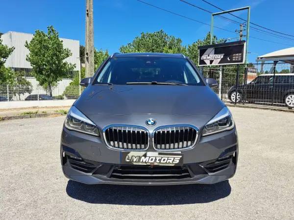 BMW 216 Gran Tourer 2019 - 19500 EUR, 111050 km - AUTO.MOTO.pt - 111050km - foto 2 de 63