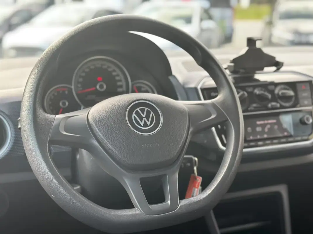 Volkswagen Up! 2022 - 11990 EUR, 82200 km - 82200km - foto 14 de 15