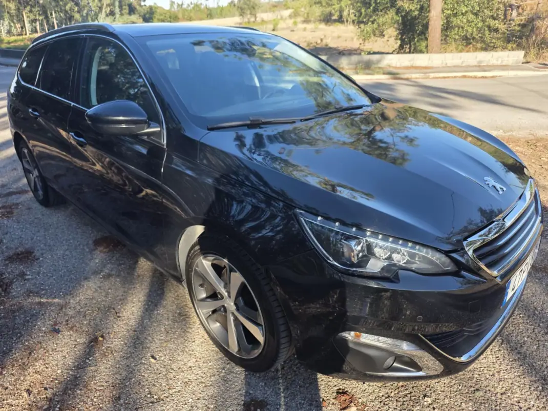 Peugeot 308 SW 2015 - 7500 EUR, 280000 km - 280000km - foto 32 de 56