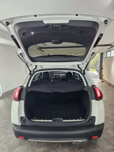 Peugeot 2008 2019 - 12850 EUR, 138694 km - AUTO.MOTO.pt - 138694km - foto 34 de 35