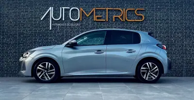 Peugeot 208 2020 - 14900 EUR, 128000 km - AUTO.MOTO.pt - 128000km - foto 8 de 13