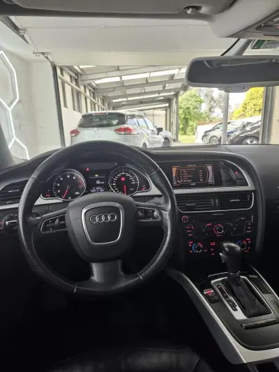 Audi A5 Sportback 2011 - 17500 EUR, 123569 km - AUTO.MOTO.pt - 123569km - foto 22 de 29