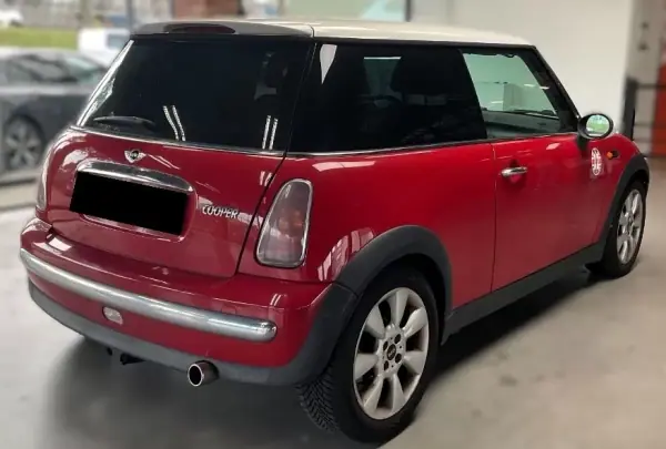 MINI Cooper 2003 - 5990 EUR, 235969 km - AUTO.MOTO.pt - 235969km - foto 2 de 3