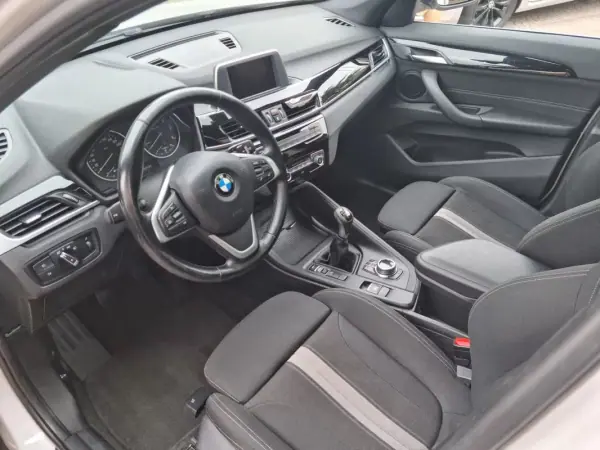 BMW X1 2016 - 16500 EUR, 168000 km - AUTO.MOTO.pt - 168000km - foto 9 de 32