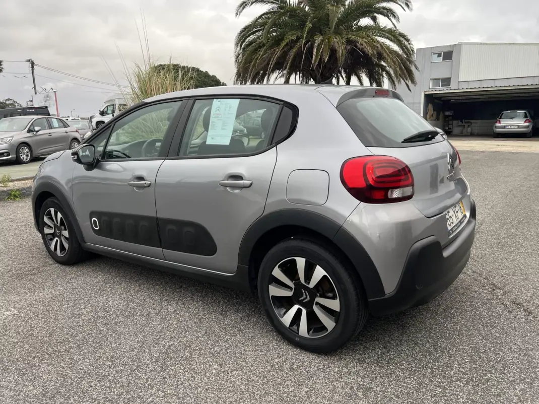 Citroën C3 2019 - 10499 EUR, 239875 km - AUTO.MOTO.pt - 239875km - foto 5 de 14
