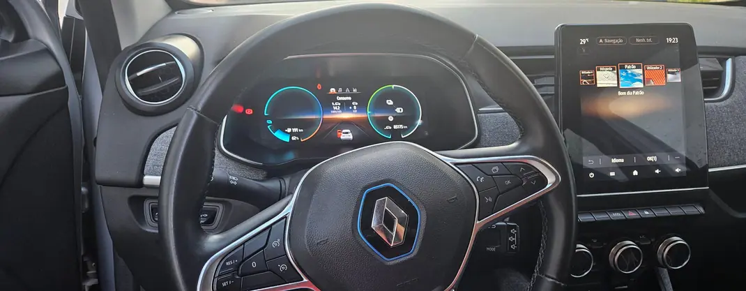 Renault Zoe 2020 - 16500 EUR, 85000 km - 85000km - foto 8 de 12