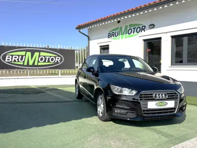 Audi A1 Sportback 2015 - 12500 EUR, 160812 km - foto 1 de 12