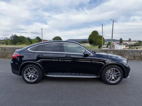 Mercedes-Benz GLC 220 2016 - 37990 EUR, 180000 km - AUTO.MOTO.pt - 180000km - foto 8 de 45