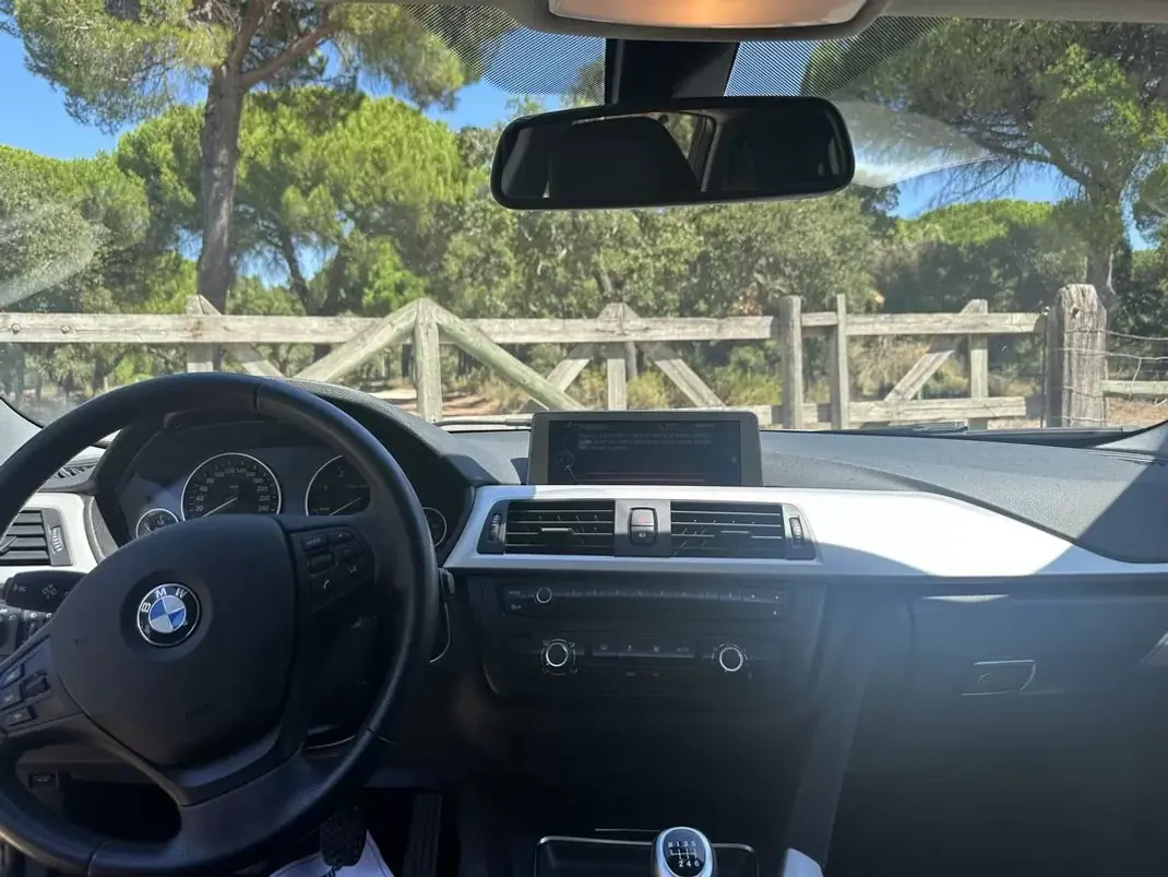 BMW 316 2014 - 11900 EUR, 210000 km - 210000km - foto 6 de 13