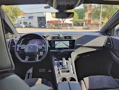 DS DS7 Crossback 2019 - 24990 EUR, 159000 km - AUTO.MOTO.pt - 159000km - foto 8 de 12