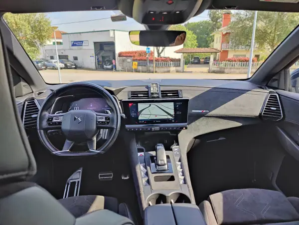 DS DS7 Crossback 2019 - 24990 EUR, 159000 km - AUTO.MOTO.pt - 159000km - foto 8 de 12