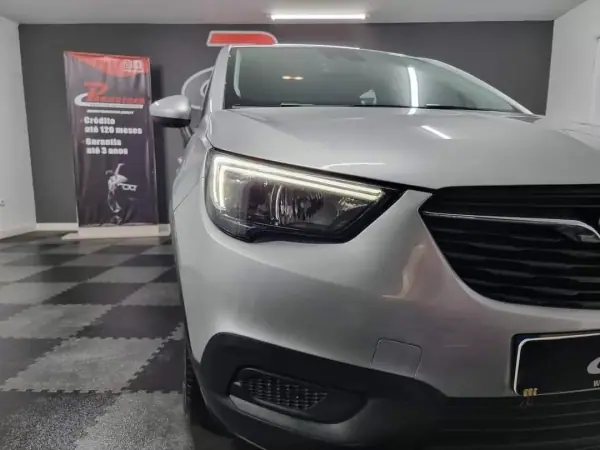 Opel Crossland X 2019 - 16900 EUR, 114000 km - AUTO.MOTO.pt - 114000km - foto 11 de 15