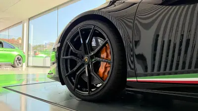 Lamborghini Huracán 2015 - 229990 EUR, 107545 km - 107545km - foto 13 de 29