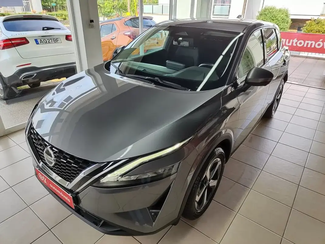 Nissan Qashqai 2022 - 20500 EUR, 63500 km - AUTO.MOTO.pt - 63500km - foto 6 de 39