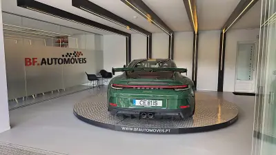 Porsche 992 2021 - 235000 EUR, 15666 km - AUTO.MOTO.pt - 15666km - foto 16 de 61