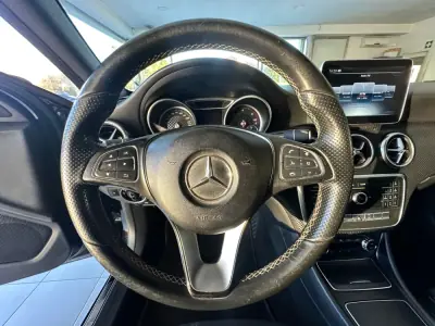 Mercedes-Benz A 180 2015 - 16690 EUR, 178000 km - 178000km - foto 10 de 26