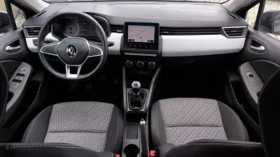 Renault Clio 2023 - 15450 EUR, 71465 km - AUTO.MOTO.pt - 71465km - foto 9 de 9