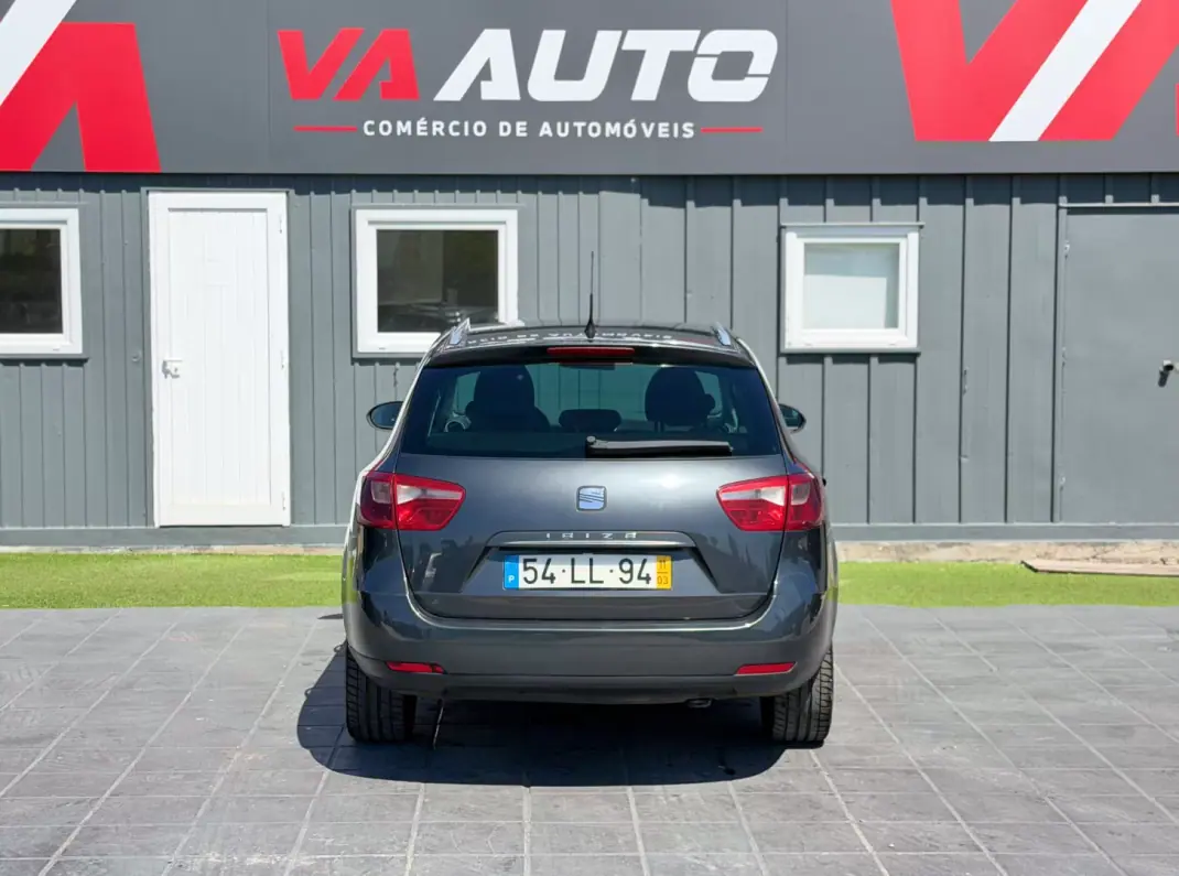 SEAT Ibiza 2011 - 5500 EUR, 346000 km - 346000km - foto 6 de 16
