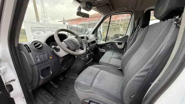 Renault Master 2014 - 24990 EUR, 90000 km - AUTO.MOTO.pt - 90000km - foto 17 de 28