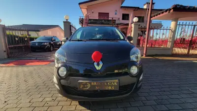 Renault Twingo 2014 - 4890 EUR, 112000 km - AUTO.MOTO.pt - 112000km - foto 3 de 20