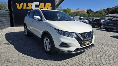 Nissan Qashqai 2019 - 18990 EUR, 110000 km - AUTO.MOTO.pt - 110000km - foto 10 de 31