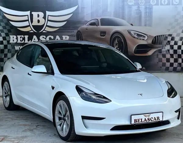 Tesla Model 3 2022 - 28990 EUR, 56000 km - AUTO.MOTO.pt - 56000km - foto 12 de 14