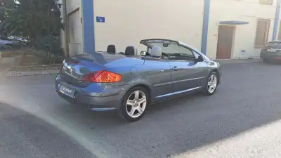 Peugeot 307 CC 2006 - 6980 EUR, 225826 km - AUTO.MOTO.pt - 225826km - foto 25 de 50