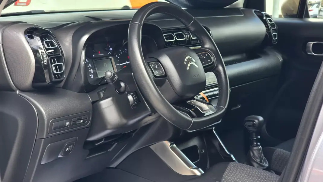 Citroën C3 Aircross 2023 - 16950 EUR, 38559 km - AUTO.MOTO.pt - 38559km - foto 14 de 22