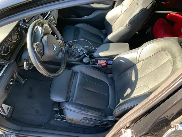 BMW 216 Gran Tourer 2015 - 12000 EUR, 190000 km - AUTO.MOTO.pt - 190000km - foto 11 de 20