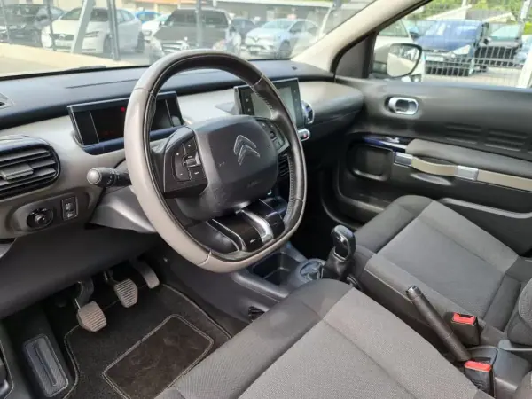 Citroën C4 Cactus 2016 - 11990 EUR, 108000 km - AUTO.MOTO.pt - 108000km - foto 11 de 29