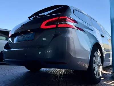 Peugeot 308 SW 2019 - 10950 EUR, 114000 km - 114000km - foto 11 de 25