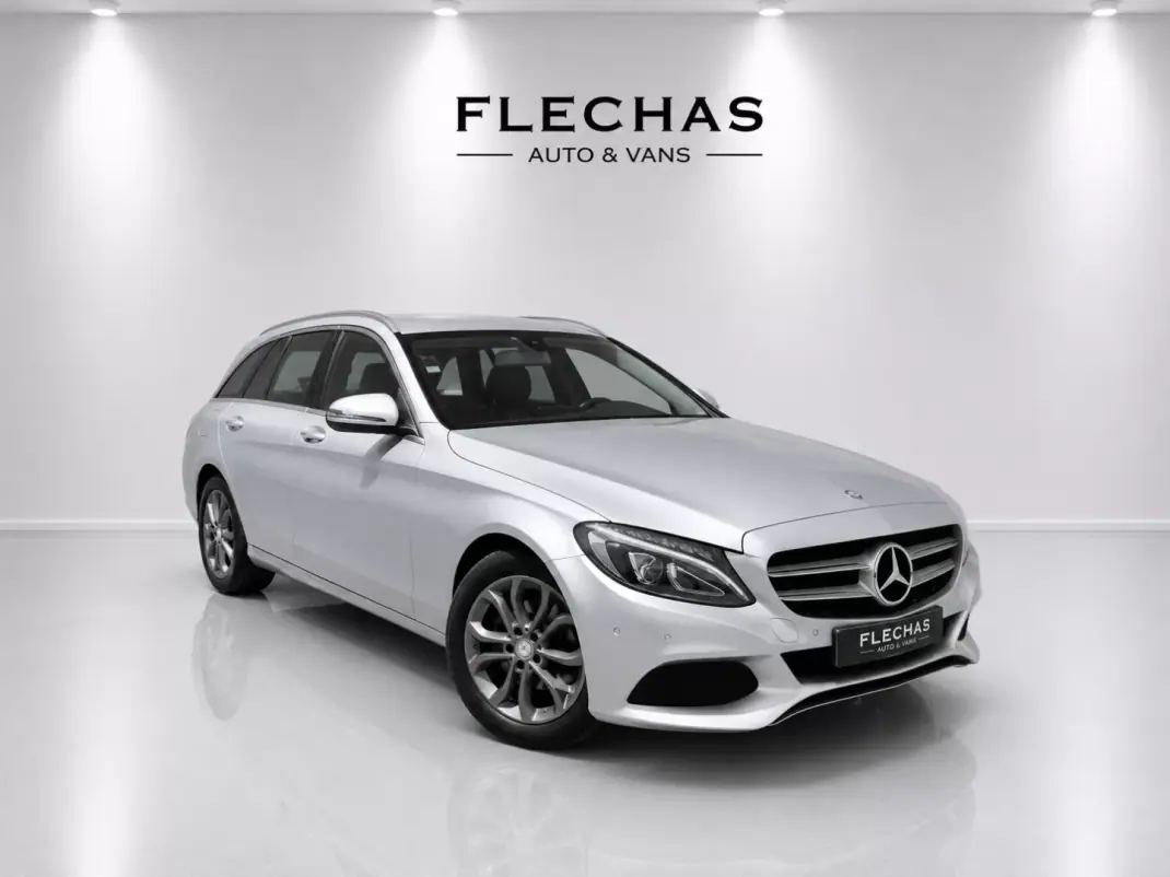Mercedes-Benz C 180 2016 - 19500 EUR, 150000 km - 150000km - foto 7 de 9