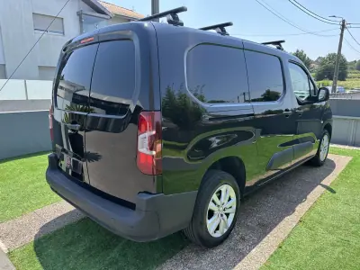 Citroën Berlingo 1.5 Hdi 2020 - 12900 EUR, 120000 km - AUTO.MOTO.pt - 120000km - foto 9 de 53