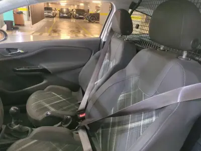 Opel CORSA VAN 1.3 CDTI 2018 - 8750 EUR, 160901 km - AUTO.MOTO.pt - 160901km - foto 3 de 7