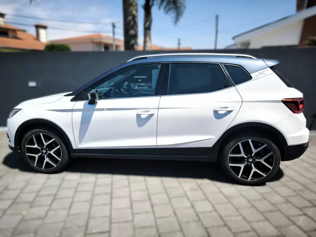 SEAT Arona 2019 - 16950 EUR, 128000 km - 128000km - foto 2 de 4