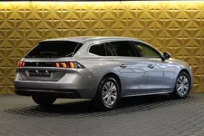 Peugeot 508 SW 2021 - 15250 EUR, 157000 km - AUTO.MOTO.pt - 157000km - foto 7 de 28