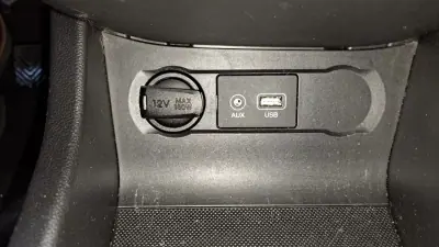 Hyundai i20 2018 - 10890 EUR, 134296 km - AUTO.MOTO.pt - 134296km - foto 39 de 43