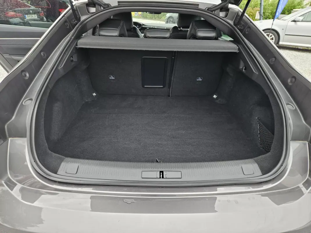 Peugeot 508 2022 - 23800 EUR, 71000 km - AUTO.MOTO.pt - 71000km - foto 32 de 66