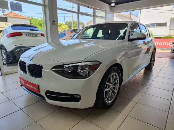 BMW 116 2013 - 10500 EUR, 215000 km - AUTO.MOTO.pt - 215000km - foto 5 de 33