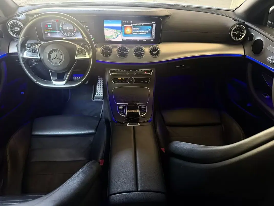 Mercedes-Benz E 220 2017 - 29890 EUR, 193800 km - AUTO.MOTO.pt - 193800km - foto 10 de 41