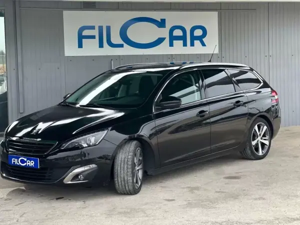 Peugeot 308 SW 2016 - 12800 EUR, 164230 km - AUTO.MOTO.pt - 164230km - foto 7 de 13