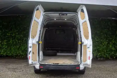 Ford Transit L2H2 Trend 2019 - 16900 EUR, 211600 km - AUTO.MOTO.pt - 211600km - foto 11 de 16