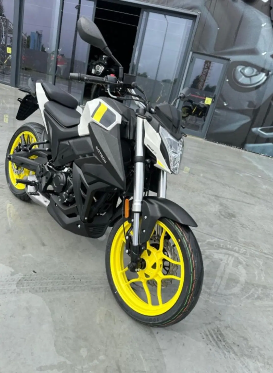 SYM HD 125 2025 - 2900 EUR, 630 km - 630km - foto 7 de 9