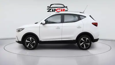 MG ZS 2024 - 26500 EUR, 8900 km - AUTO.MOTO.pt - 8900km - foto 3 de 16