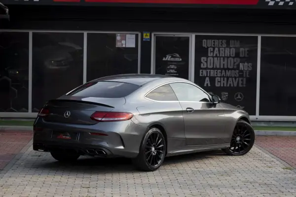 Mercedes-Benz C 220 2015 - 27900 EUR, 187660 km - 187660km - foto 36 de 41