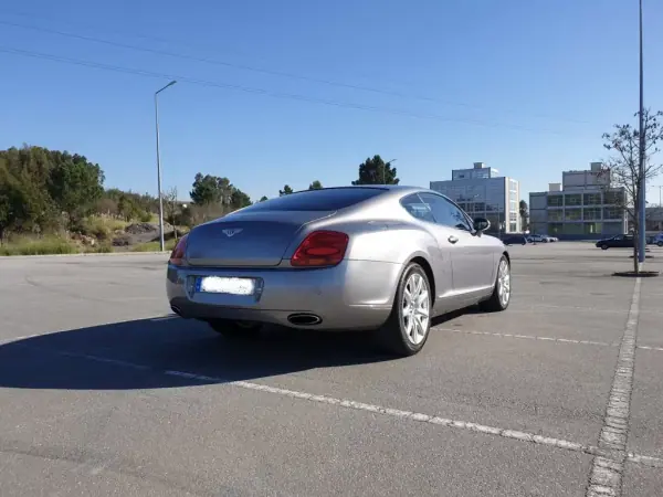 Bentley Continental 2006 - 65000 EUR, 155000 km - AUTO.MOTO.pt - 155000km - foto 9 de 19