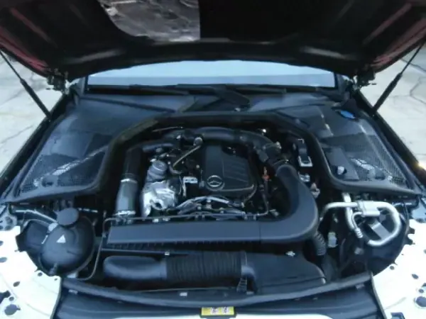 Mercedes-Benz C 180 2017 - 24900 EUR, 141265 km - AUTO.MOTO.pt - 141265km - foto 38 de 40