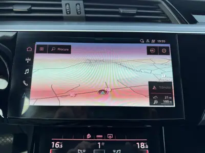 Audi e-tron Sportback 2020 - 28900 EUR, 102000 km - AUTO.MOTO.pt - 102000km - foto 10 de 54
