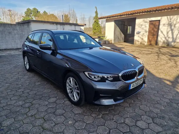 BMW 318 318d Auto 2022 Híbrido (Diesel)